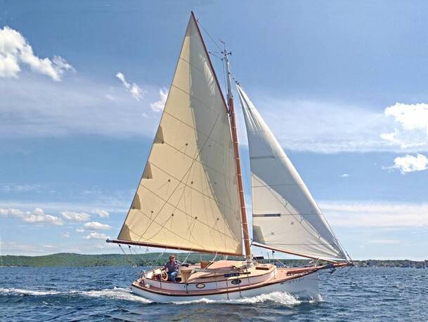 Day Sailing Maine